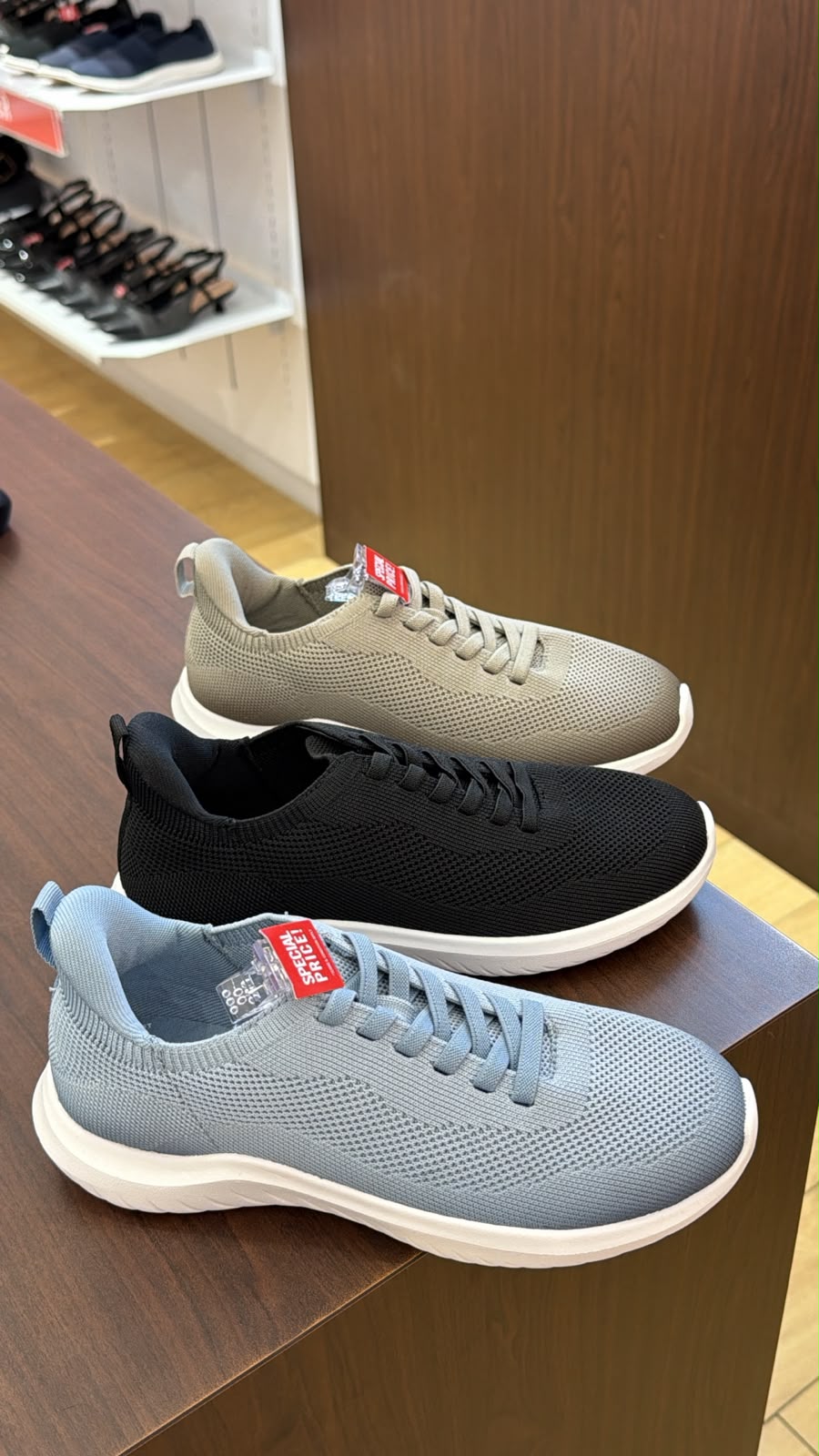 Clark Sneakers